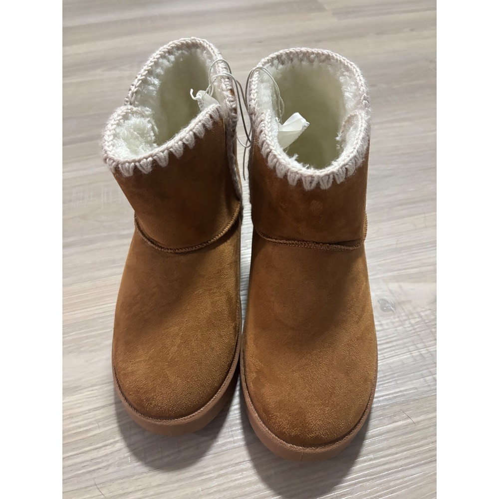 Aspen Womens Chestnut Faux Suede Fur Lined Crochet Trim Ankle BootsR931500 Size8